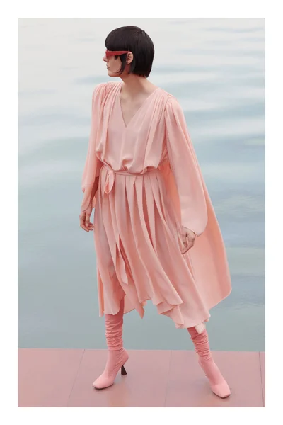 Look 15